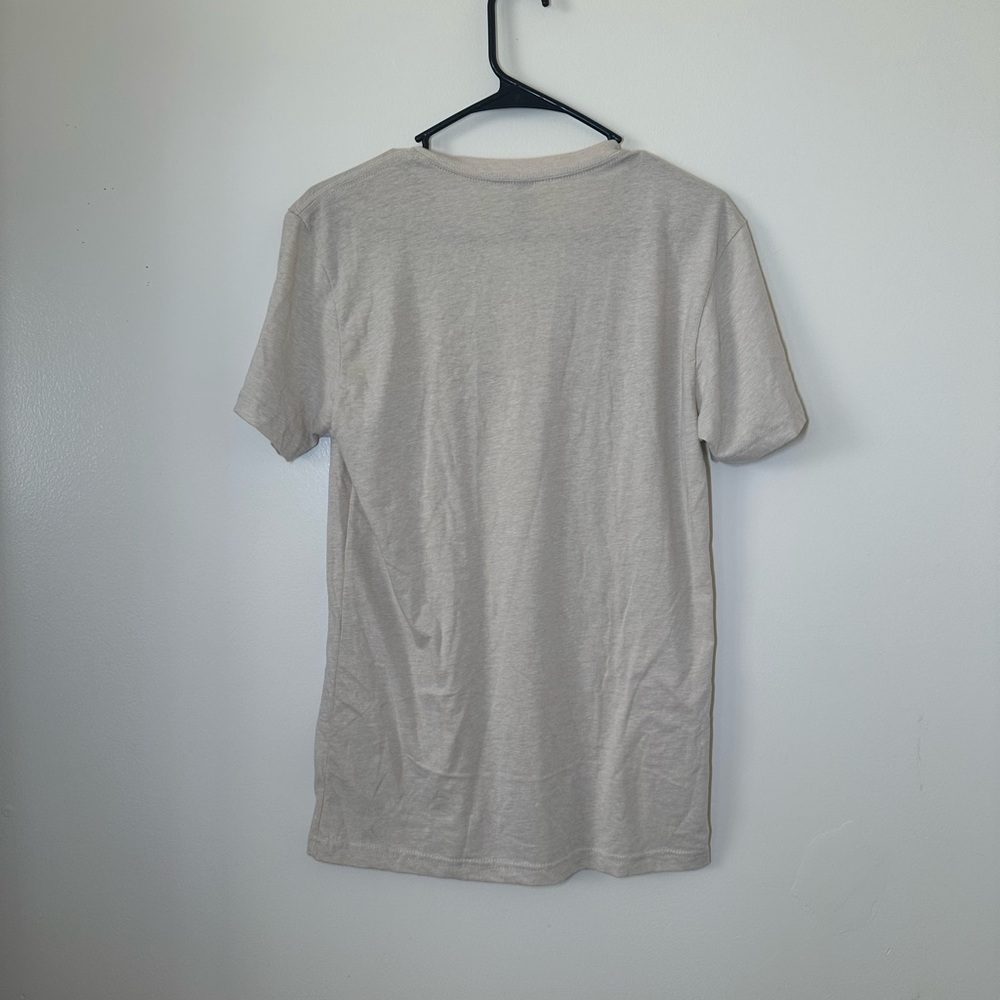 ⚫️Cream V-Neck T-Shirt with Pumpkin Spice Print - Picture 3 of 3